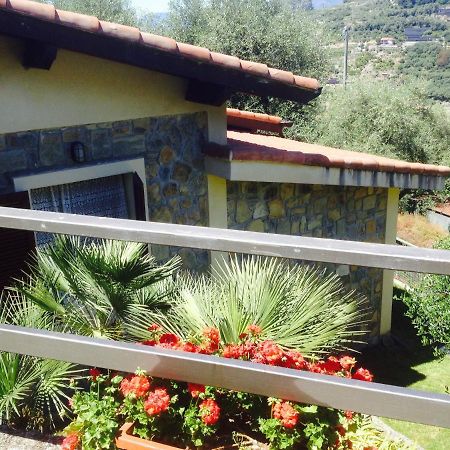Casa Vacanze Uliveto Bordighera Eksteriør billede